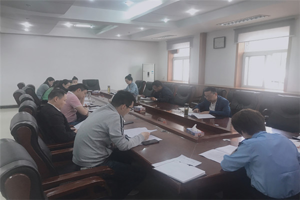 淮南大通區委政法委召開(kāi)關(guān)于全區校園安全防范部署會(huì )