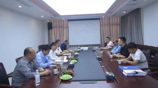 淮南市自然資源和規劃局組織專(zhuān)家對毛集區焦崗湖地熱項目開(kāi)展調研