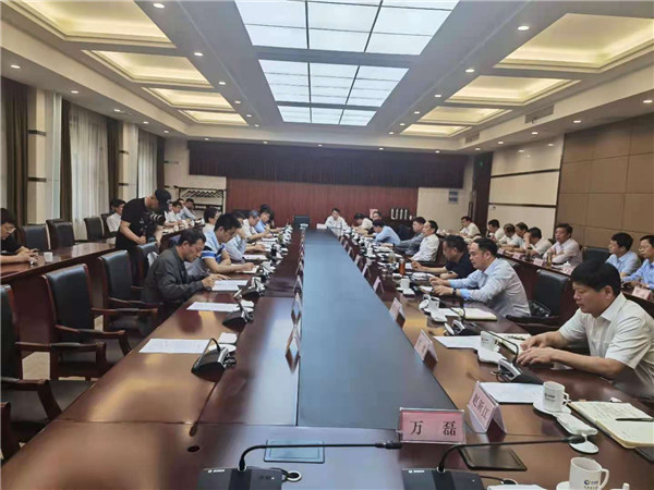 淮南市-國務(wù)院安委會(huì )辦公室第一檢查組來(lái)淮督查煤礦安全生產(chǎn)工作