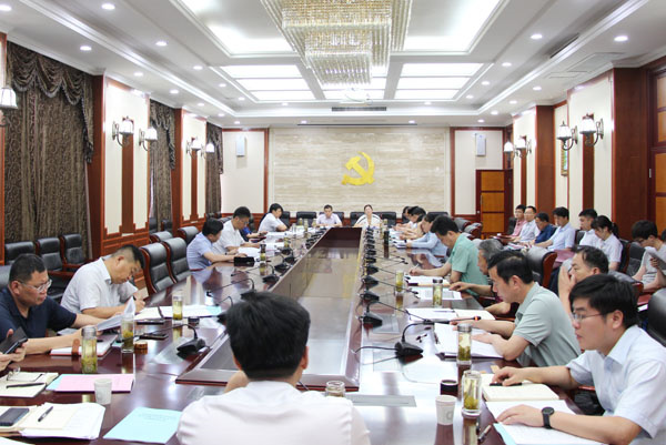 淮南市鳳臺縣扶貧開(kāi)發(fā)領(lǐng)導小組第2次會(huì )議召開(kāi)