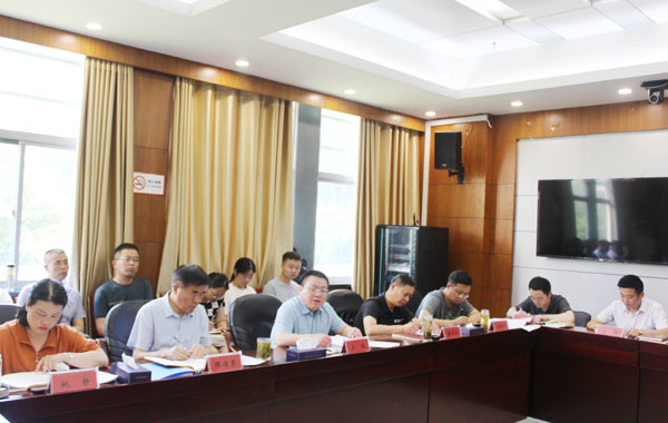 淮南鳳臺縣紀委常委會(huì )理論學(xué)習中心組2021年第7次會(huì )議召開(kāi)