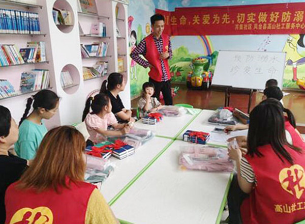 淮南鳳臺縣鳳凰鎮：部門(mén)聯(lián)動(dòng)撐起“安全傘”