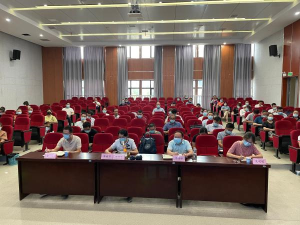 淮南市衛健委組織參加全省“規范診療服務(wù)行為 維護醫?；鸢踩?rdquo;專(zhuān)題視頻培訓會(huì )