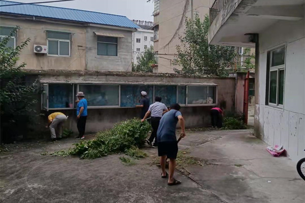 淮南市謝家集區：區老年大學(xué)開(kāi)展“迎開(kāi)學(xué) 賀國慶”防疫衛生大掃除活動(dòng)