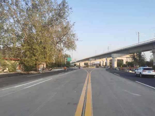 省道S102淮南謝家集區西商農商城段路面拓寬工程正式通車(chē)