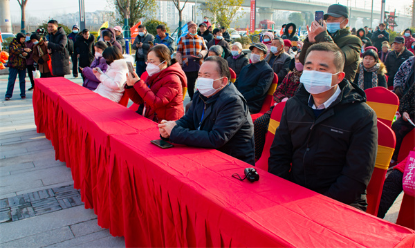  淮南西商農商城一期試運營(yíng)暨年貨大集活動(dòng)盛大啟動(dòng)