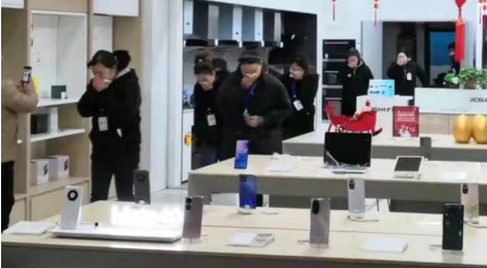 淮南四海商廈開(kāi)展冬季消防疏散演練