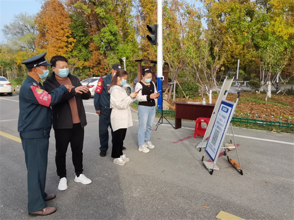 淮南市大通萬(wàn)人坑教育館嚴格落實(shí)疫情防控政策