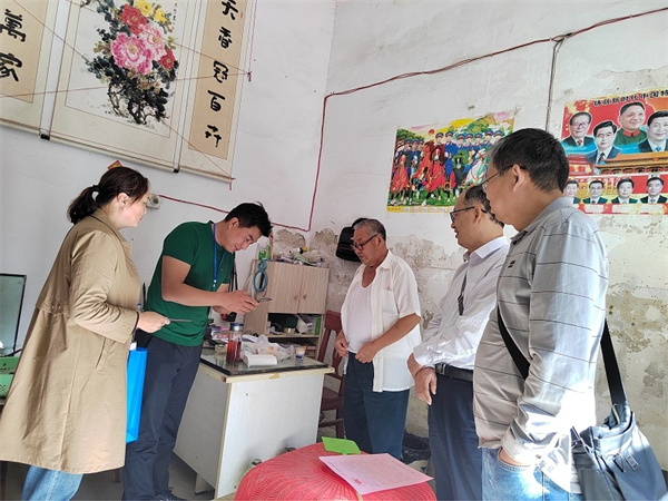 淮南市局赴縣區指導人口變動(dòng)抽樣調查入戶(hù)登記工作