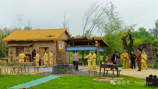 焦崗湖影視城大型實(shí)景交互式沉浸游啟動(dòng)儀式今日隆重舉行