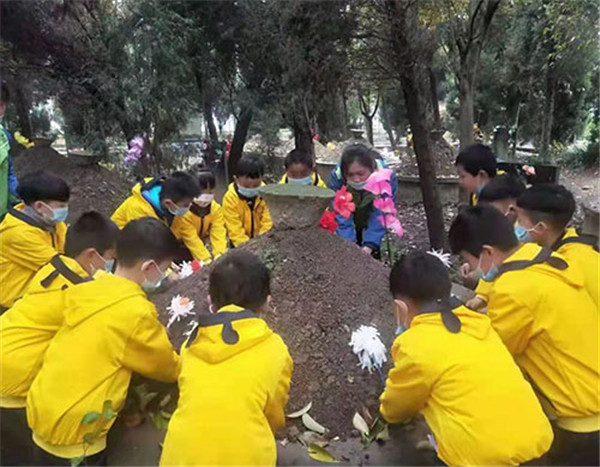淮南尚塘鎮組織開(kāi)展愛(ài)國主義教育活動(dòng)